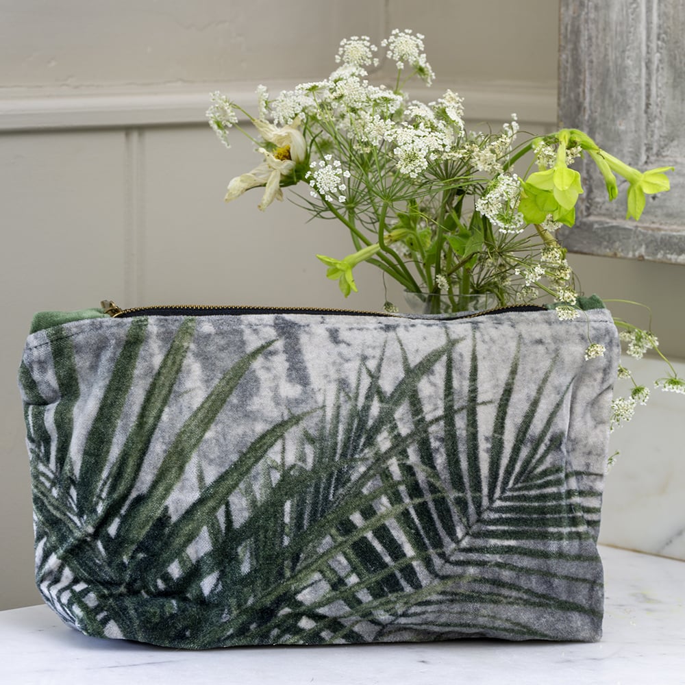 Palma Makeup Pouch product image